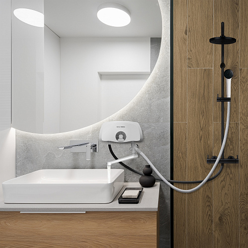 Водонагреватель проточный Royal Thermo SmartFix TS (3,5 kW) - кран+душ